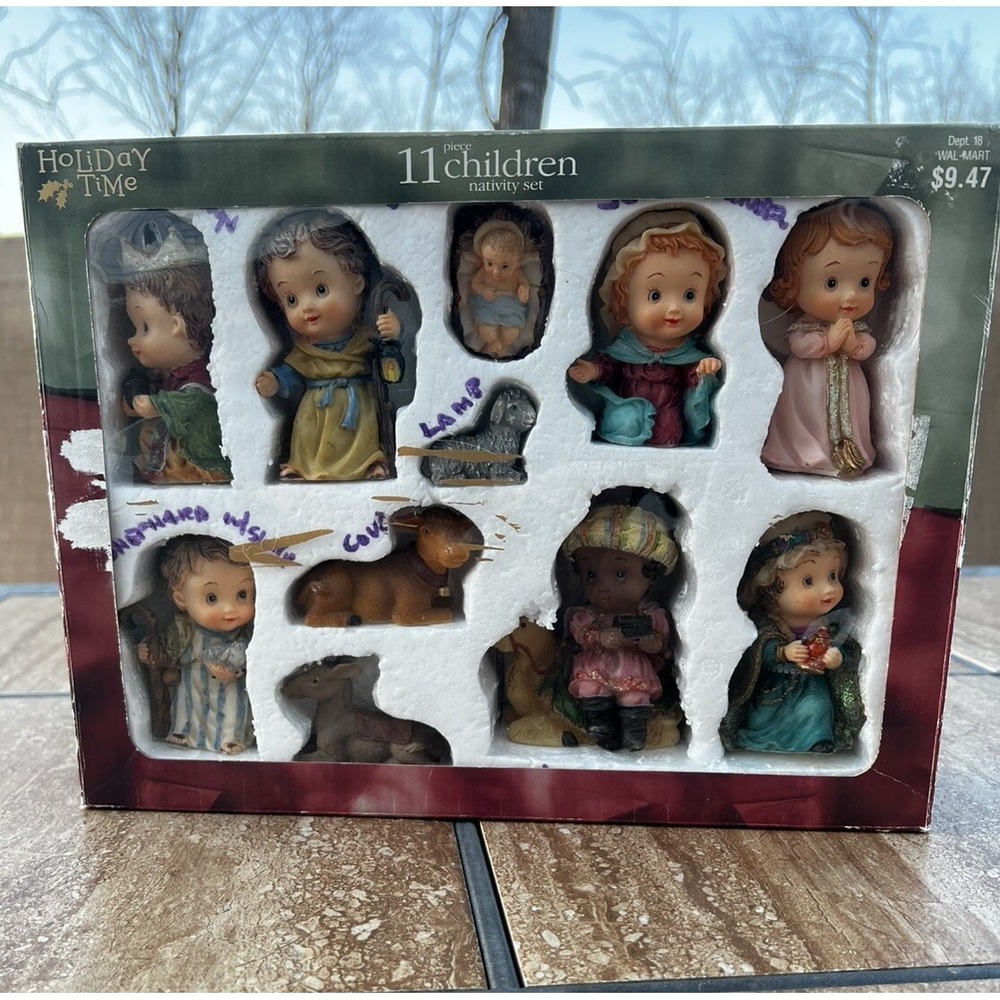 VINTAGE 11 Piece Kids Polyresin Christmas Nativity Set‎ By Holiday Time